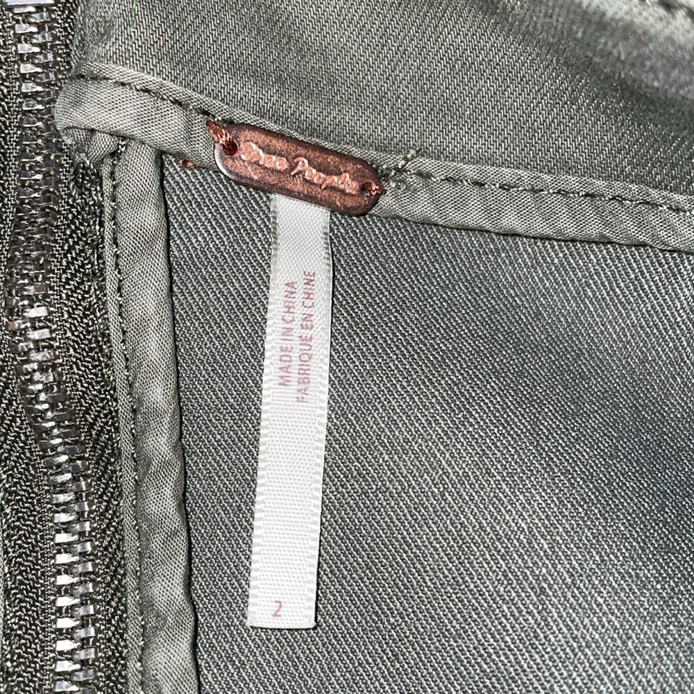 Free People green denim mini skirt - Picture 6 of 8